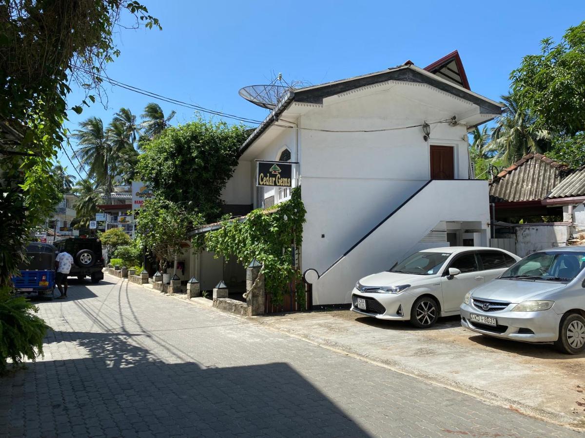 Beach Walk Hotel Unawatuna Luaran gambar